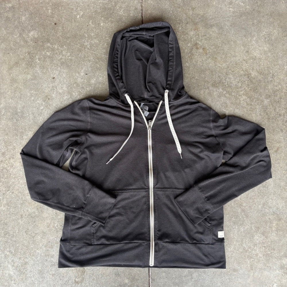 Vuori Halo Performance Hoodie 2.0 Womens Medium Black Comfort Athleisure Fall